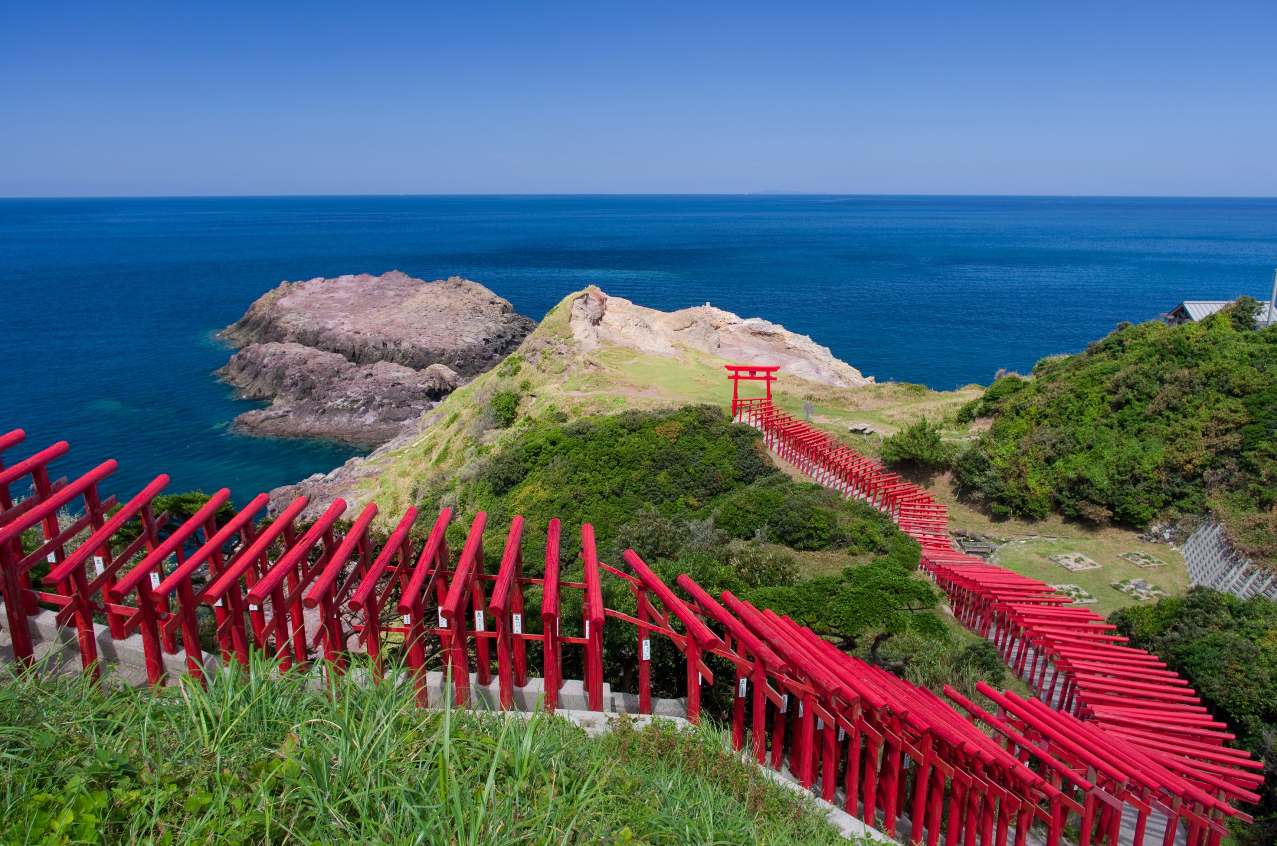 3泊4日 山口 温泉 フグ レンタカーで巡る秋の山口 紅葉の絶景とフグ料理を堪能する旅 エモーショナルツアーズ